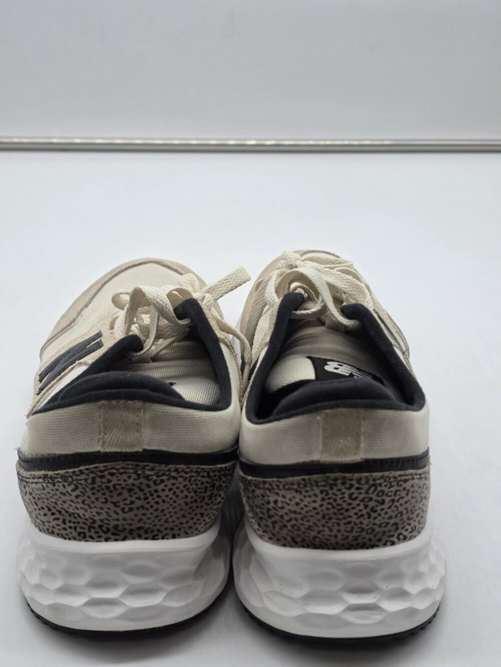 New Balance Fresh Foam X-70 Shoes Womens Size 10 Beige Animal Print Sneakers - Picture 5 of 11